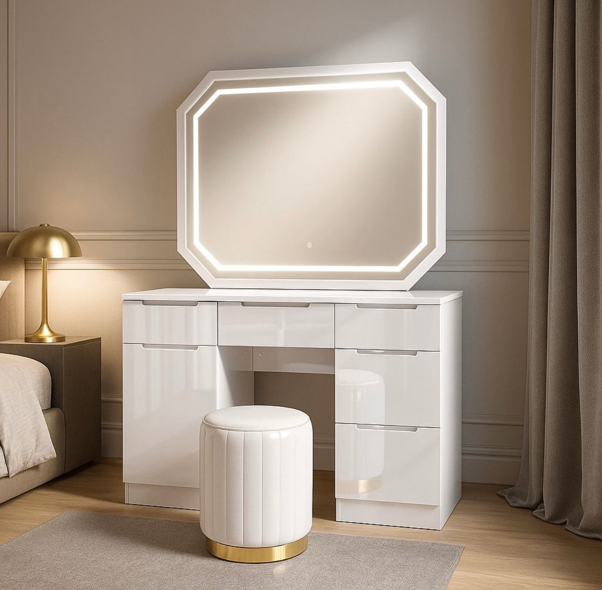 011 - Aurelia LED Vanity