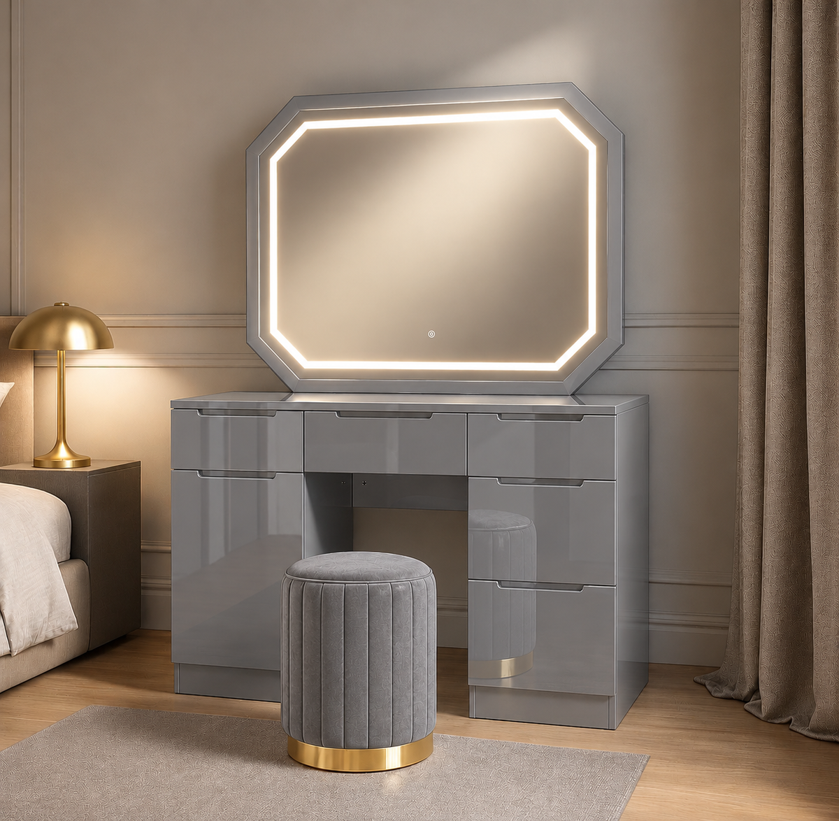 011 - Aurelia LED Vanity