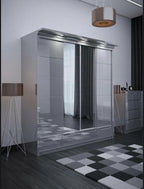 London Wardrobe (0052)