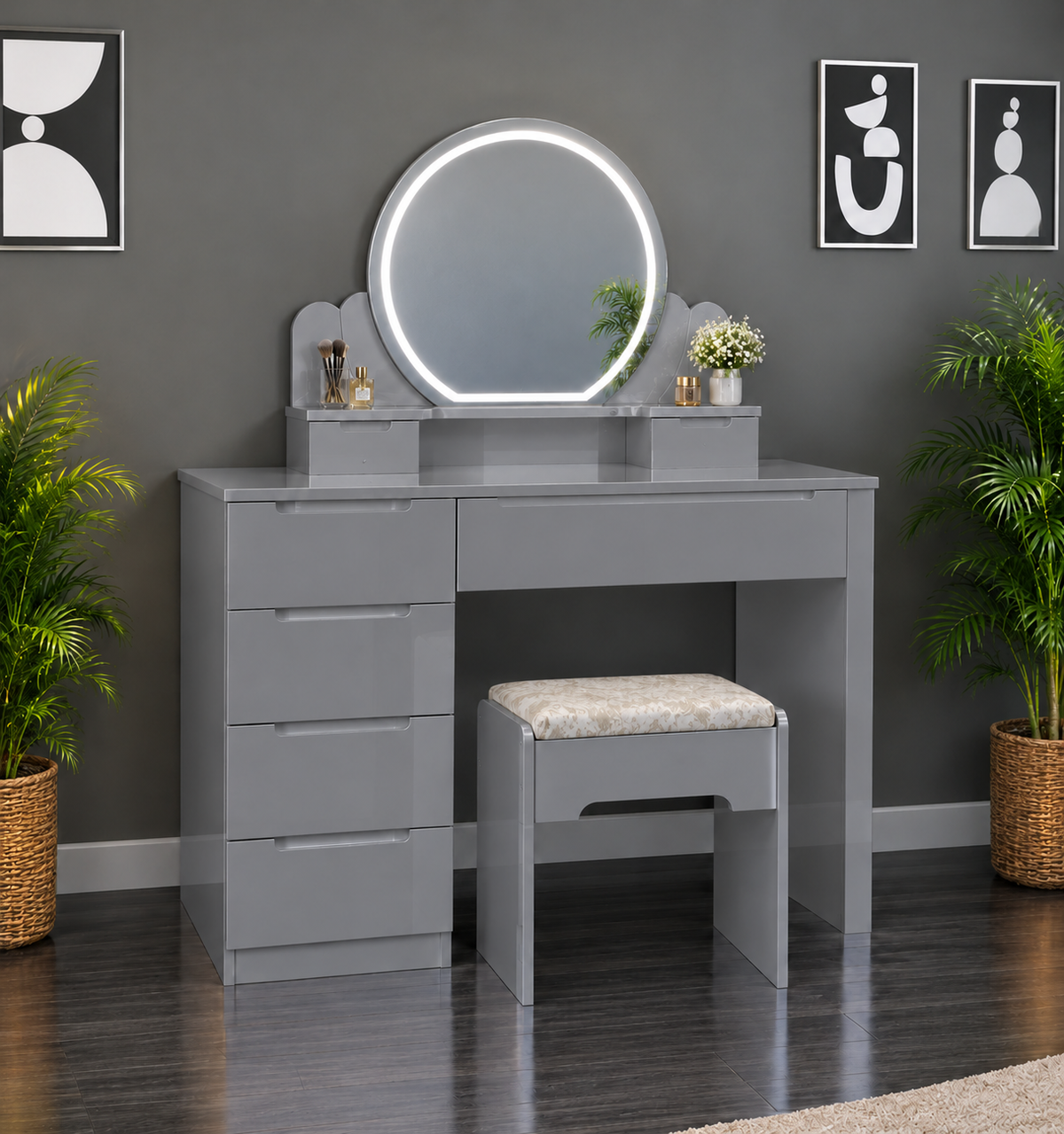 007 - LunaGlow LED Dressing Table