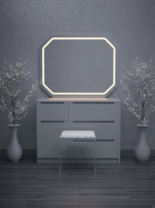 002 - LUXEGLOW LED DRESSING TABLE